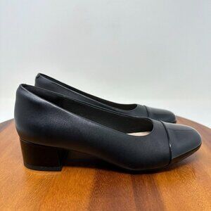 Clarks Marilyn Sara Black Pumps Size 8 Chunky heel Comfort Office Preppy